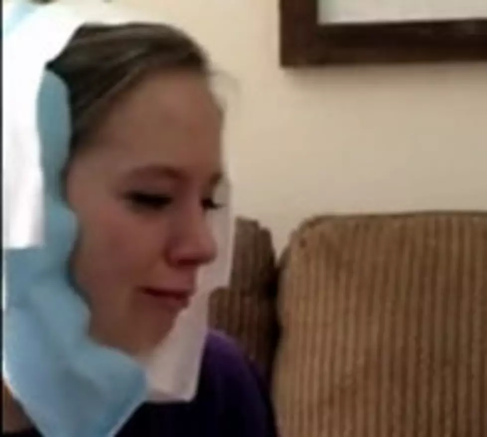 Drugged Up Girl Crying Because She Thought She Murdered Her Wisdom Teeth [VIDEO]