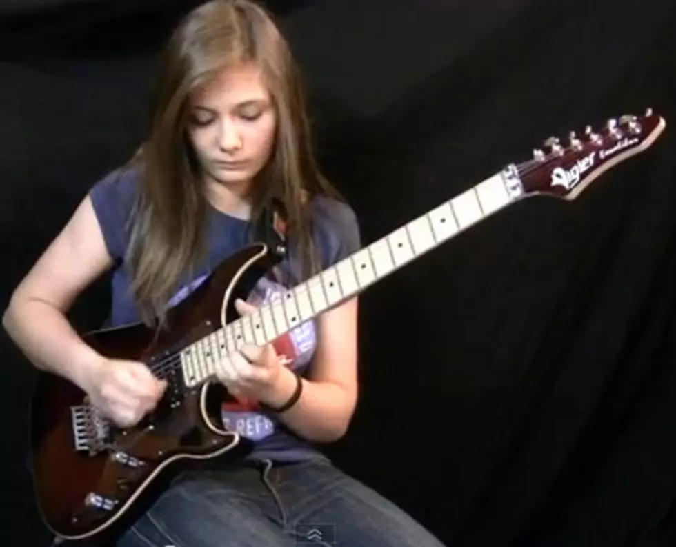 14 Year Old Girl Will Blow Your Mind With Her Guitar Skills [VIDEO]