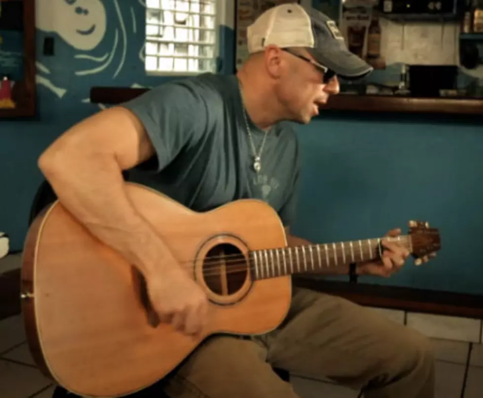 Kenny Chesney Releases Music Video for &#8216;When I See This Bar&#8217; [VIDEO]