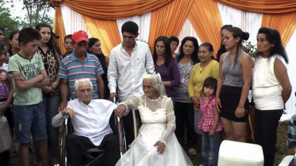 Couple Marries After Dating for 80 Years