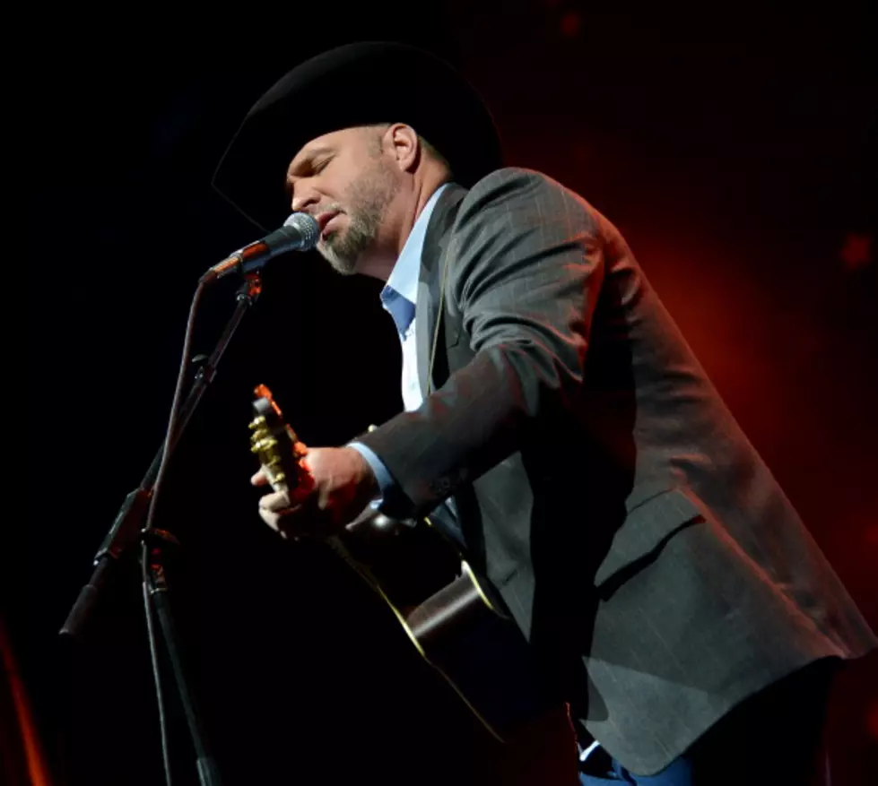 Garth Brooks Releasing Four-Disc Box Set Of Cover Songs