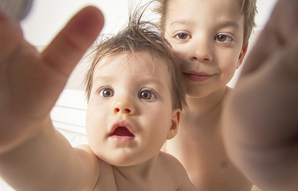 Crib Toy Lets Babies Take Selfies