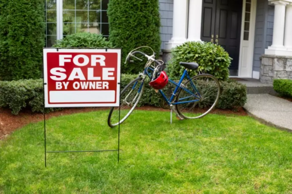 Man Lists House for Sale Online, Hilarity Ensues