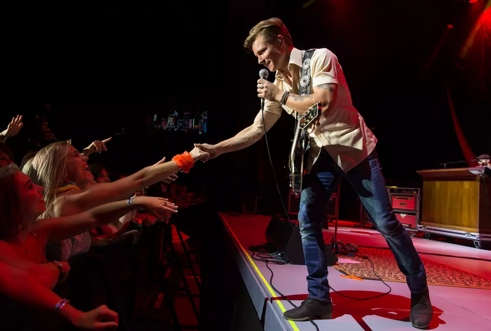 Frankie Ballard Says ‘No’ to Chart Topper Party- the Reason Will Warm Your Heart