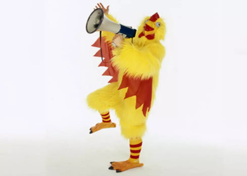 Cop Diversion Via &#8220;Chicken Dance&#8221;
