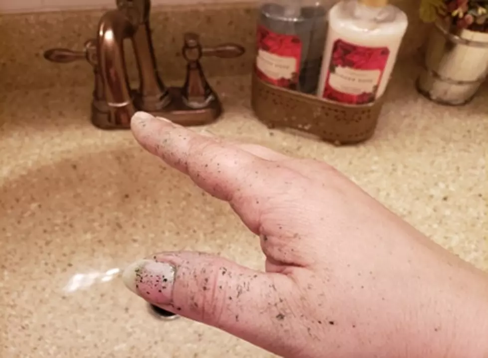 How to Get Paint Off Your Skin Without Using Chemical [PHOTOS]