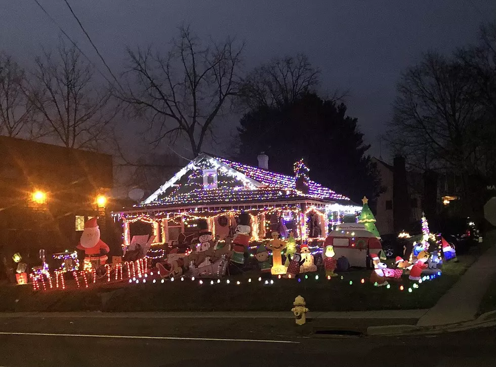 Take A Look At The Winners of Light Up Our Community [GALLERY]
