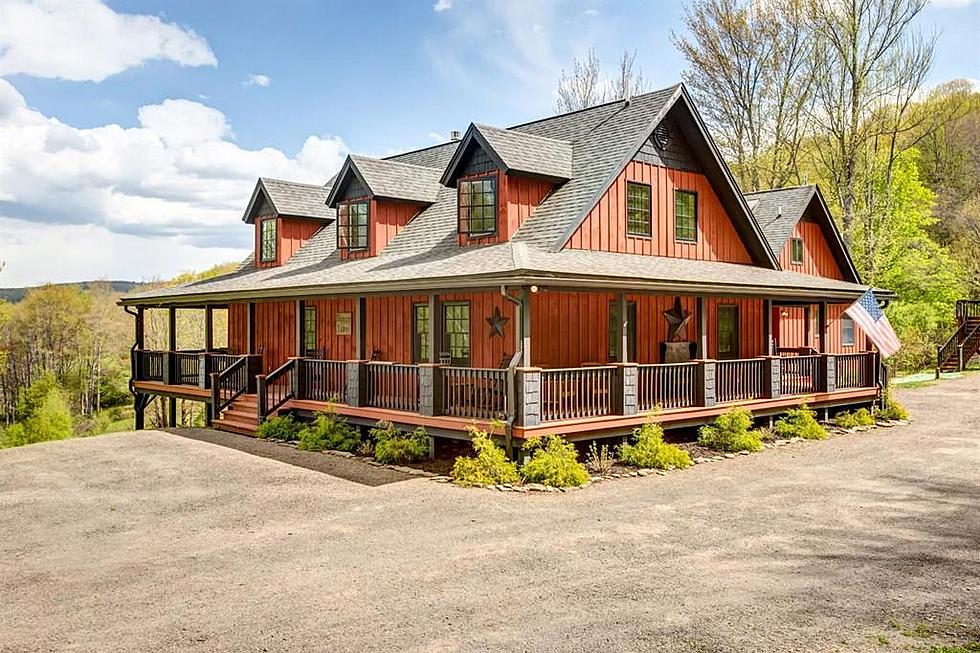 This Sanford, New York House Will Make You Feel Like a Real Life Rancher [GALLERY]