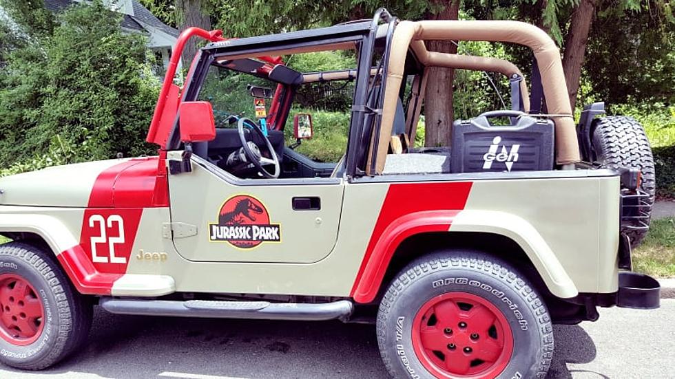 Perfectly Replicated Jurassic Park Jeep Was Spotted in Binghamton