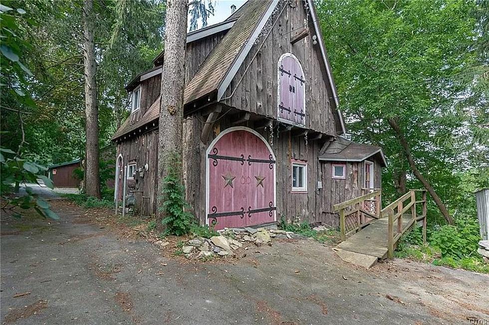  This Little Syracuse House Is Straight Out of a Storybook