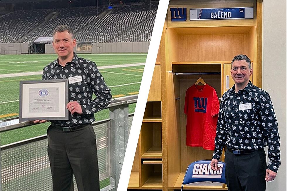 U-E Football Coach Wins Award, Gets ‘His Own Locker’ At MetLife Stadium