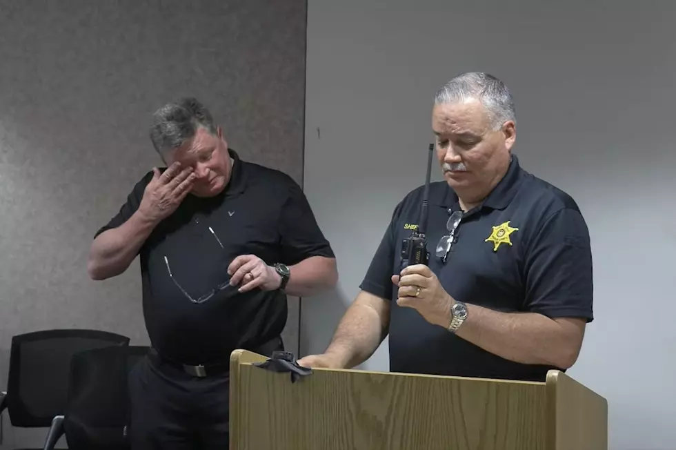 Delaware County Undersheriff Retires With Help From 911