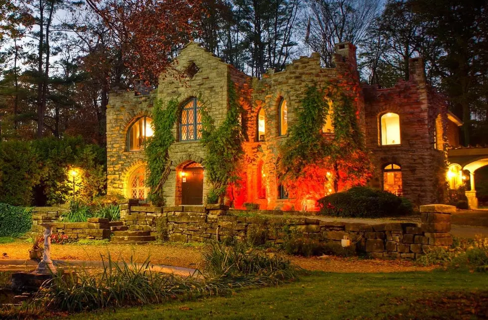Dine Like Royalty in This Upstate New York Castle