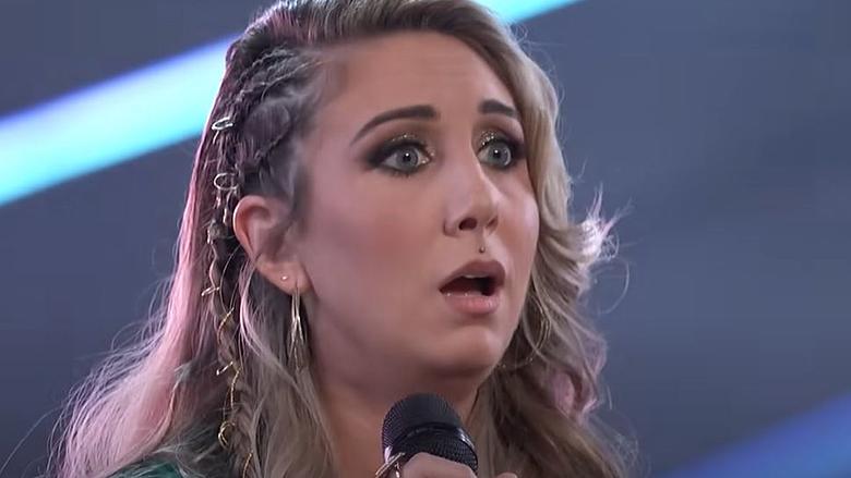 Watch The Voice Season 25 Battles : Alyssa Crosby vs Asher HaVon