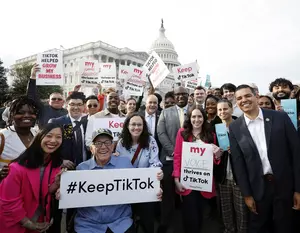 New York Residents Lead Online Opposition Against TikTok Ban