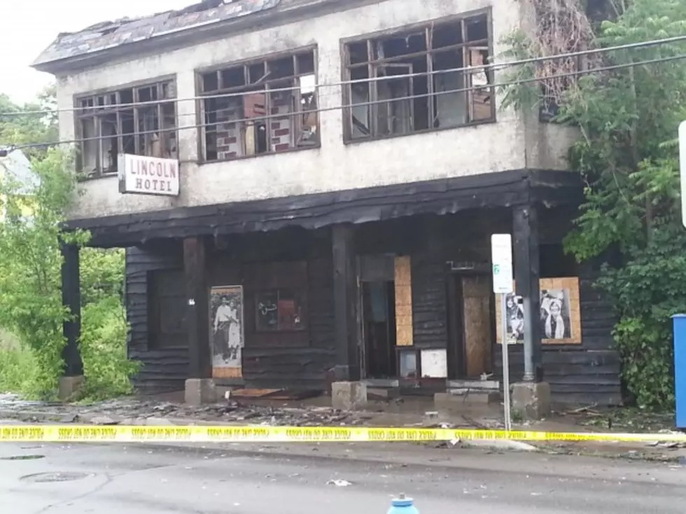 Fire Destroys Vacant First Ward Hotel