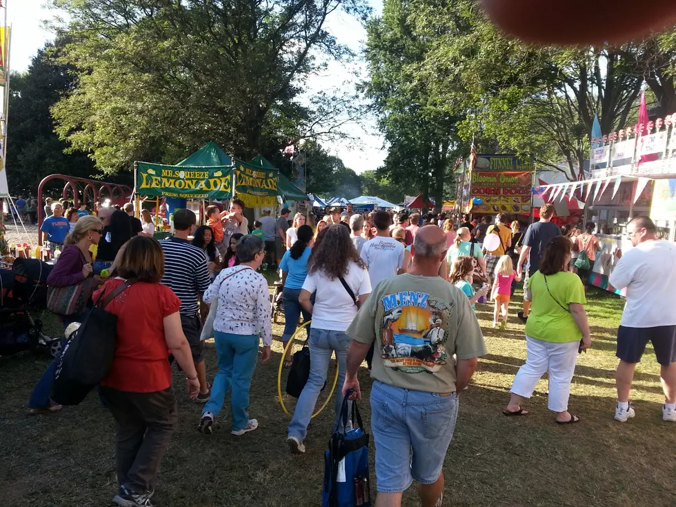 Rain Throws the First Night of the Spiedie Fest and Balloon Rally a Curve