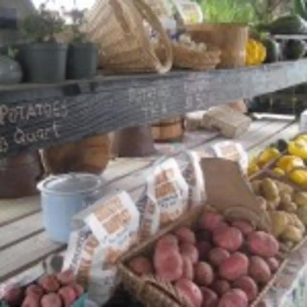 Farmers Market Coupons Distributed in Westover
