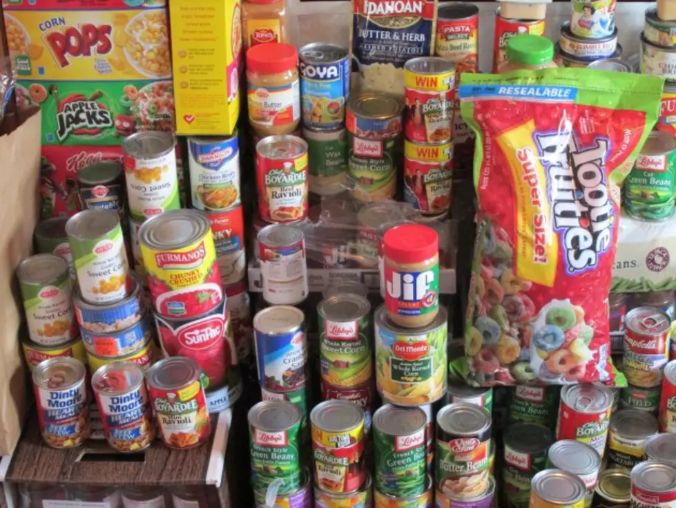 Man Has Food Pantry On His Front Yard