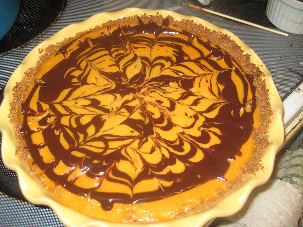 Foodie Friday Chocolate-Swirl Pumpkin Pie