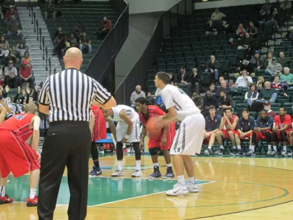 Penn Quakers Outshoot Bearcats in Men&#8217;s Basketball