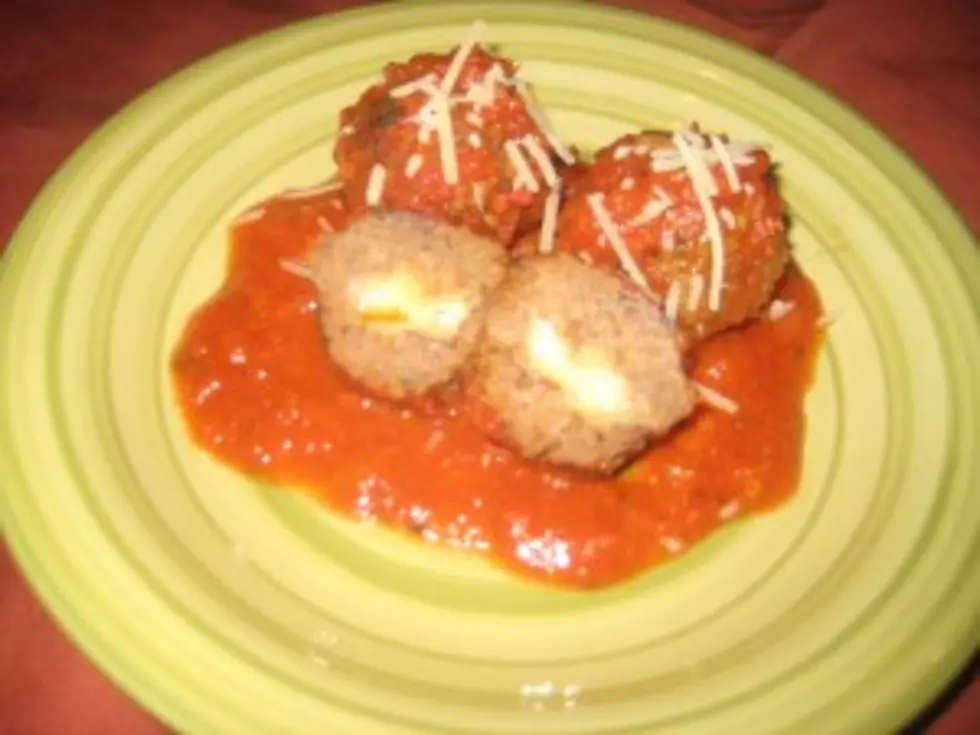 Mozzarella Stuffed Meatball Recipe