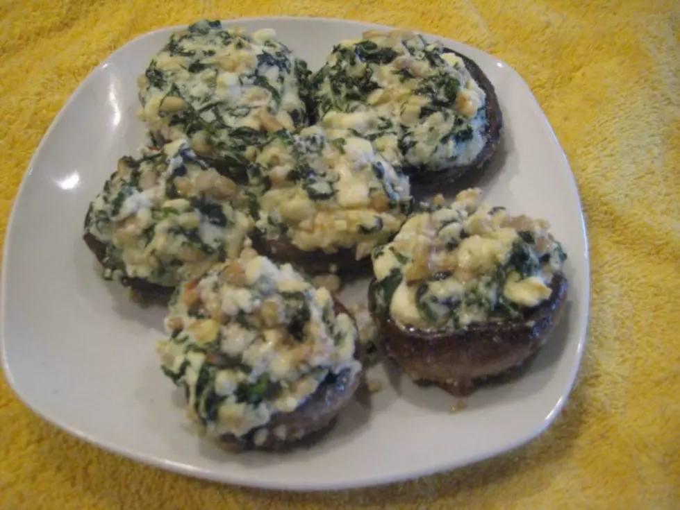 Foodie Friday Mediterranean-Style Stuffed Mushrooms