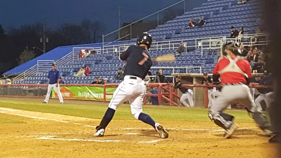 B-Mets Host Thunder