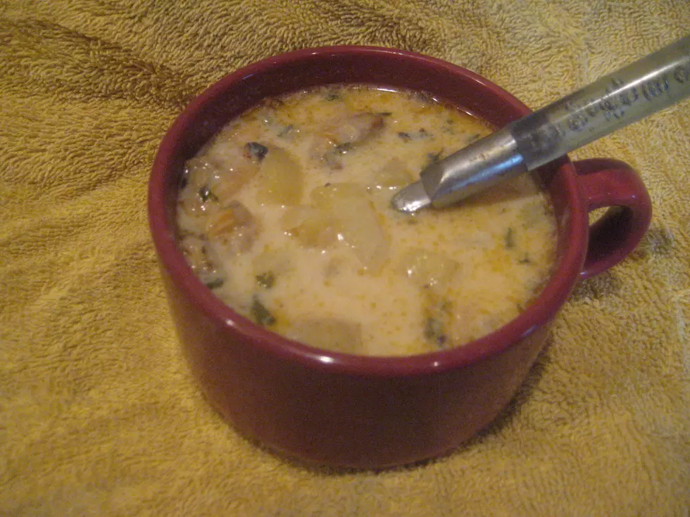 New England Style Clam Chowder for Foodie Friday