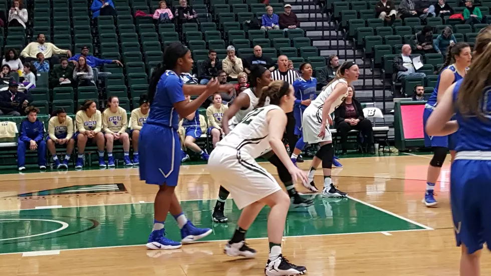 BU Women Host River Hawks