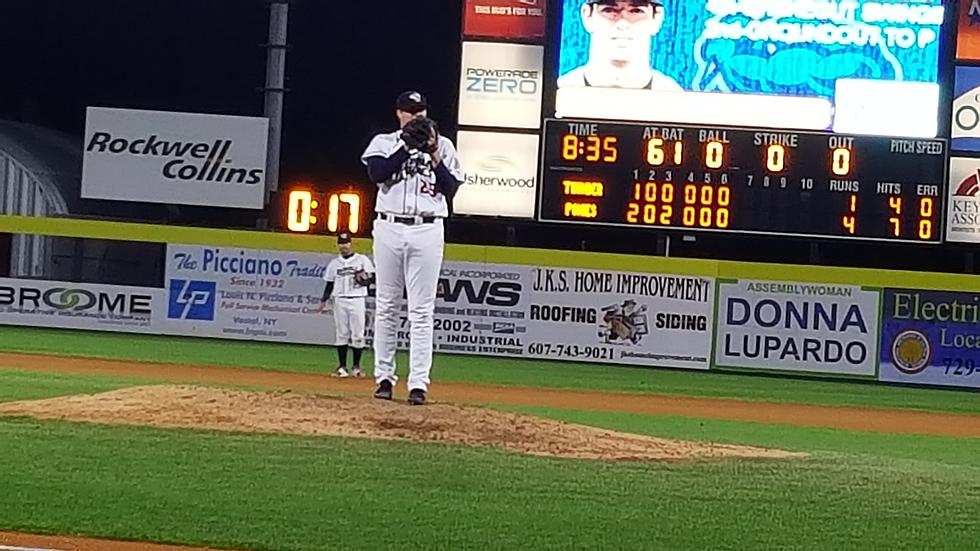 Yard Goats Trounce Ponies