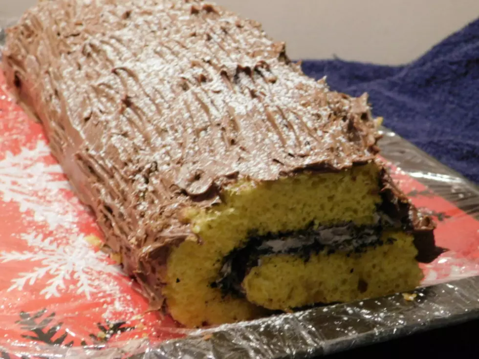 Yule Log Cake (Buche de Noel) Foodie Friday
