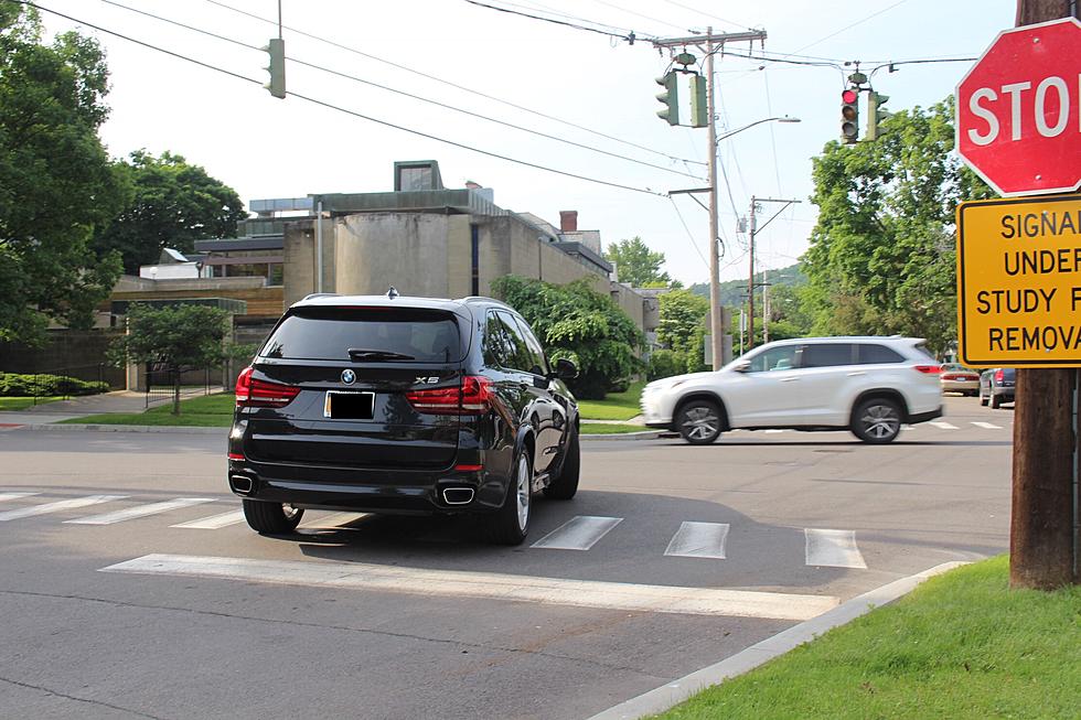 City May Remove Riverside Drive Signal Near Synagogue