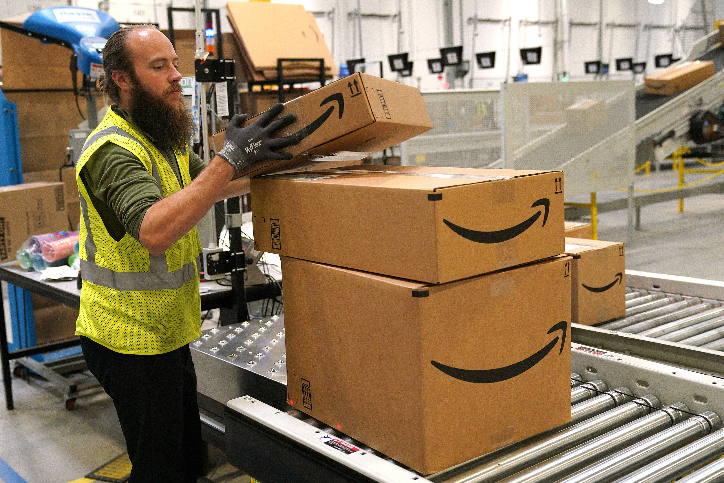 Amazon Plans Broome Distribution Site