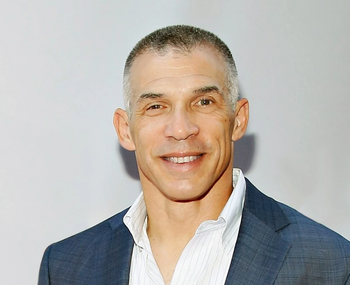 Broadcaster Joe: How a well-prepared and candid Joe Girardi evolved away  from the dugout - The Athletic