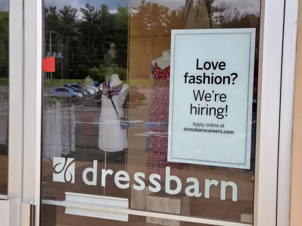 A sign at the Vestal Dressbarn store on May 21, 2019. (Photo: Bob Joseph/WNBF News)