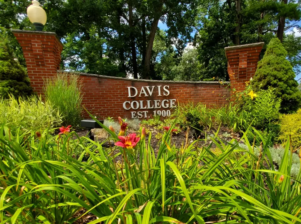 Weitsman Confident of Davis College Deal