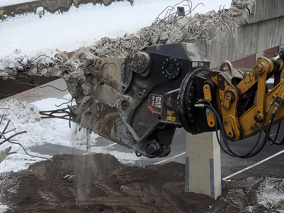 Binghamton Pedestrian Walkway Starts Tumbling Down [VIDEO]