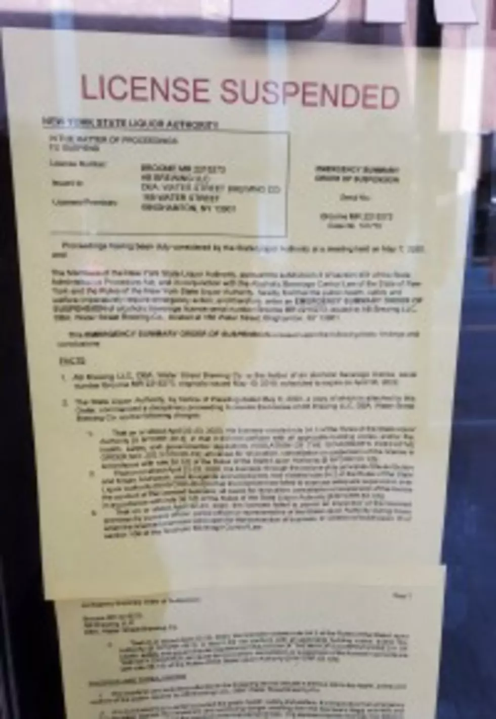 A license suspension notice was posted at Water Street Brewing Company on May 12, 2020. Photo: Bob Joseph/WNBF News
