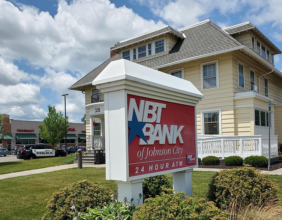 Police Seek Gunman After Robbery at Johnson City Bank