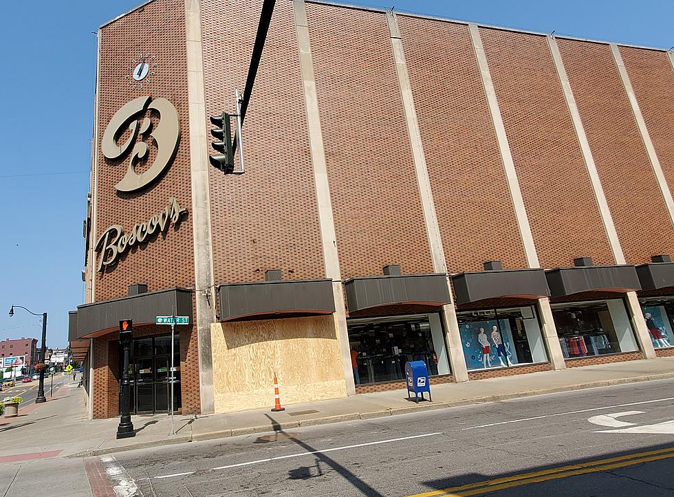 Boscov&#8217;s Display Window Smashed During Downtown Dispute