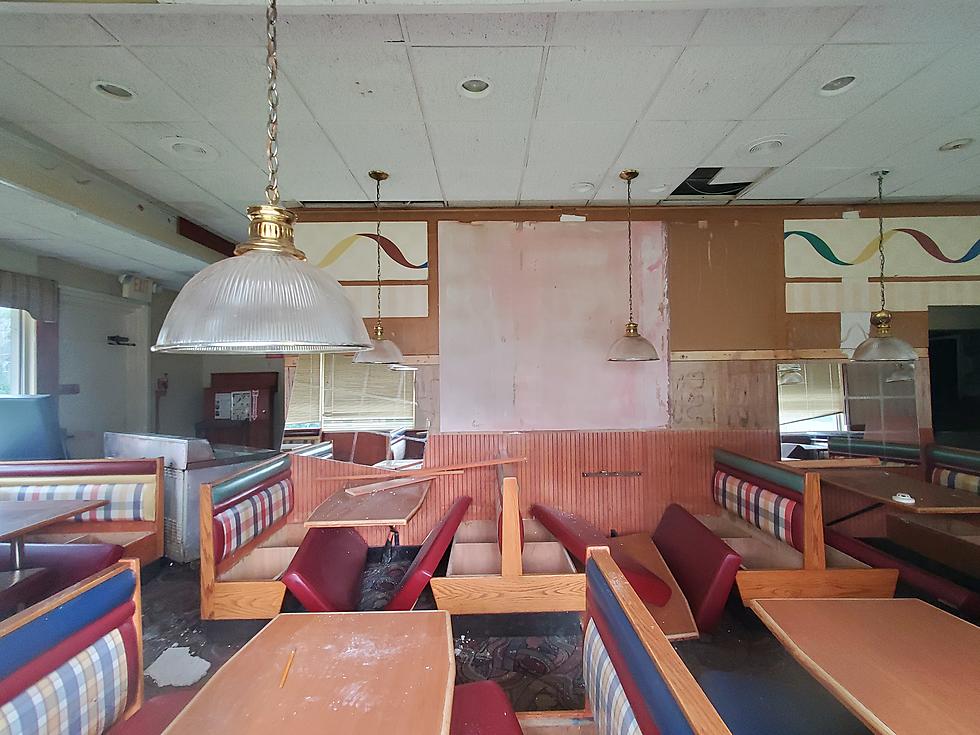 Old Endicott Friendly&#8217;s Prepped for Demolition by Byrne Dairy