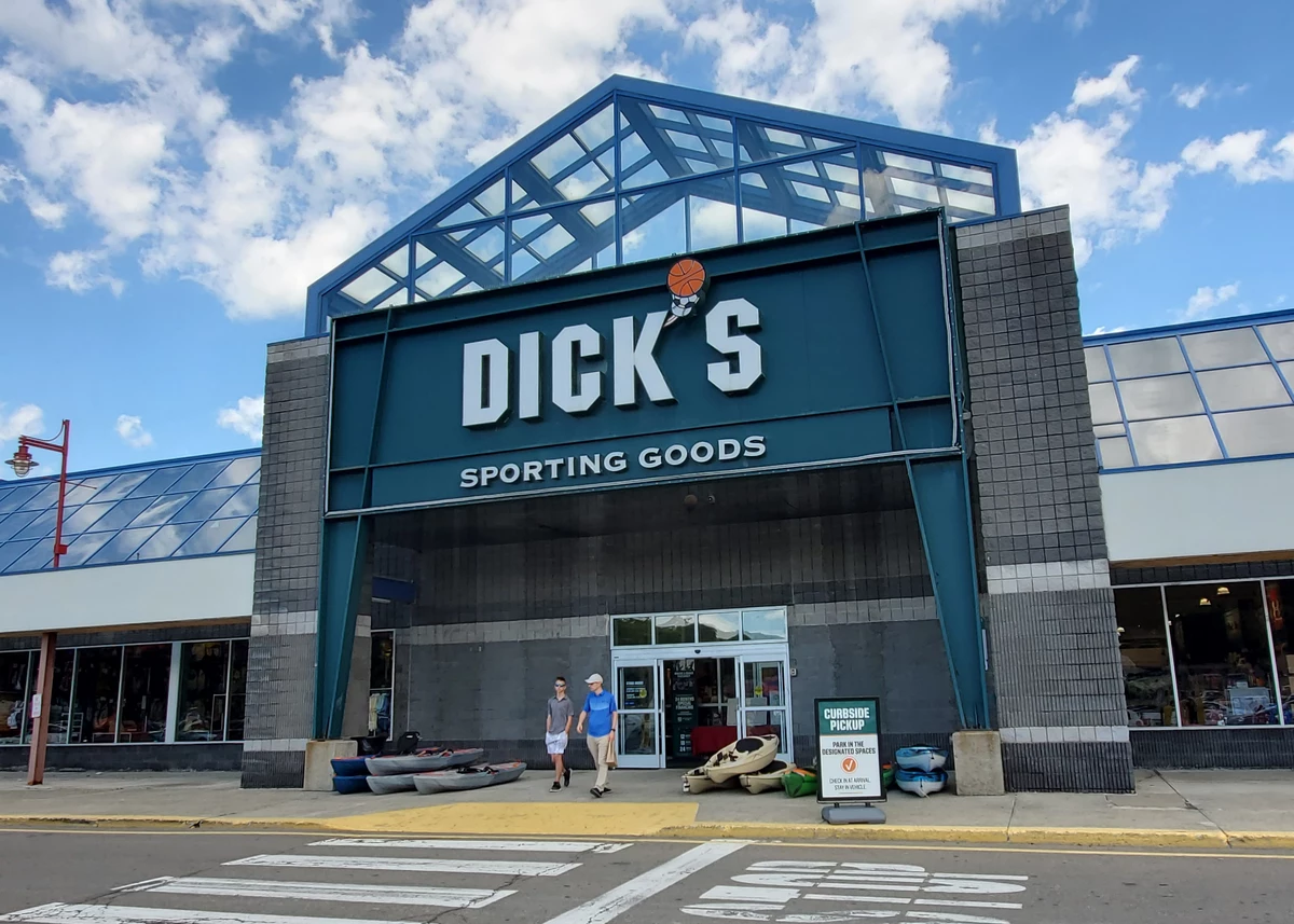Dicks Sporting Goods Expanding Burlington Moving To Town Square