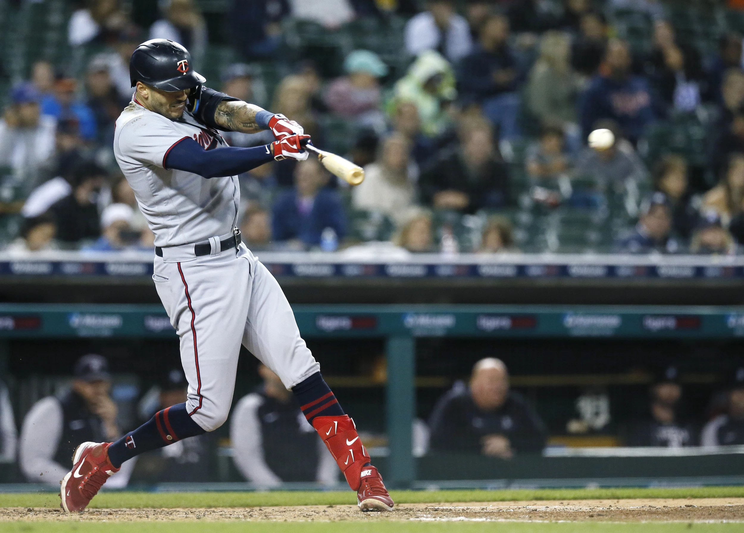 Twins star shortstop Carlos Correa likely out until at least Friday with  foot injury