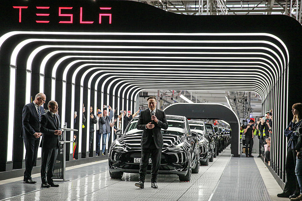 Tesla Fires New York Plant Workers After Union Push