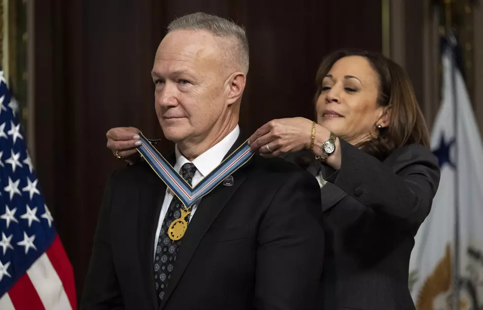 former NASA astronaut Douglas Hurley was awarded the Congressional Space Medal of Honor by U.S. Vice President Kamala Harris. (Photo: Joel Kowsky/NASA via Getty Images)
