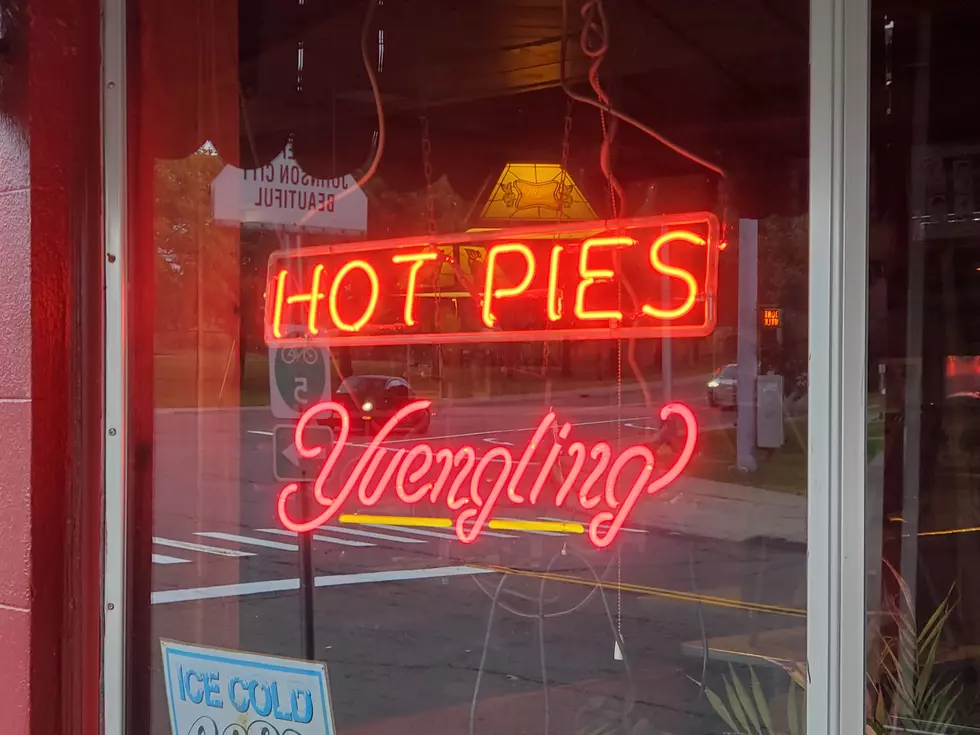 A neon sign in the window of Red's Kettle Inn on October 12, 2020. (Photo: Bob Joseph/WNBF News)