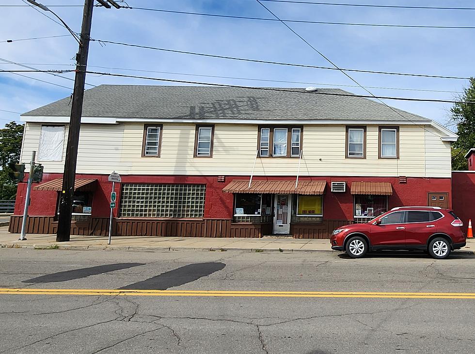 FOR SALE: Johnson City&#8217;s Beloved Red&#8217;s Kettle Inn