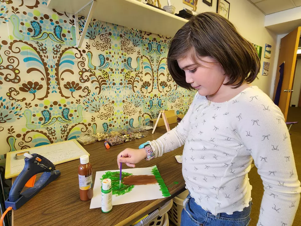 10-year-old Emmi demonstrated her painting skills at MindMakers NY at the cultural center on McKinley Avenue in Endicott. (Photo: Bob Joseph/WNBF News)