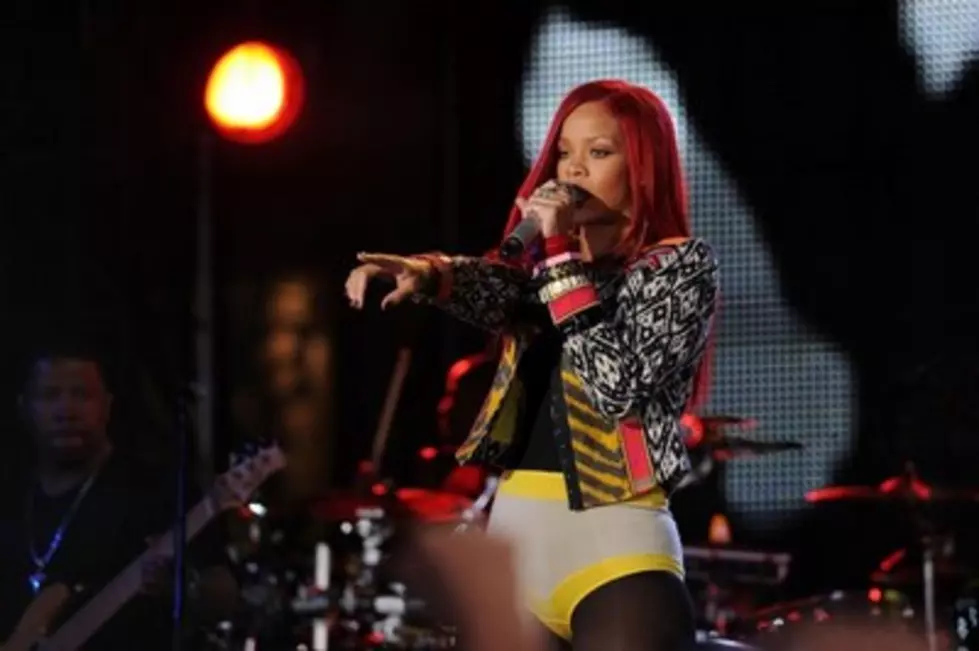 Rihanna Has Flu, Still Set to Perfrom At Grammys